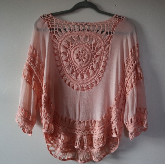COCO & Tashi Peach Colored Boho Top - Picture 2 of 7